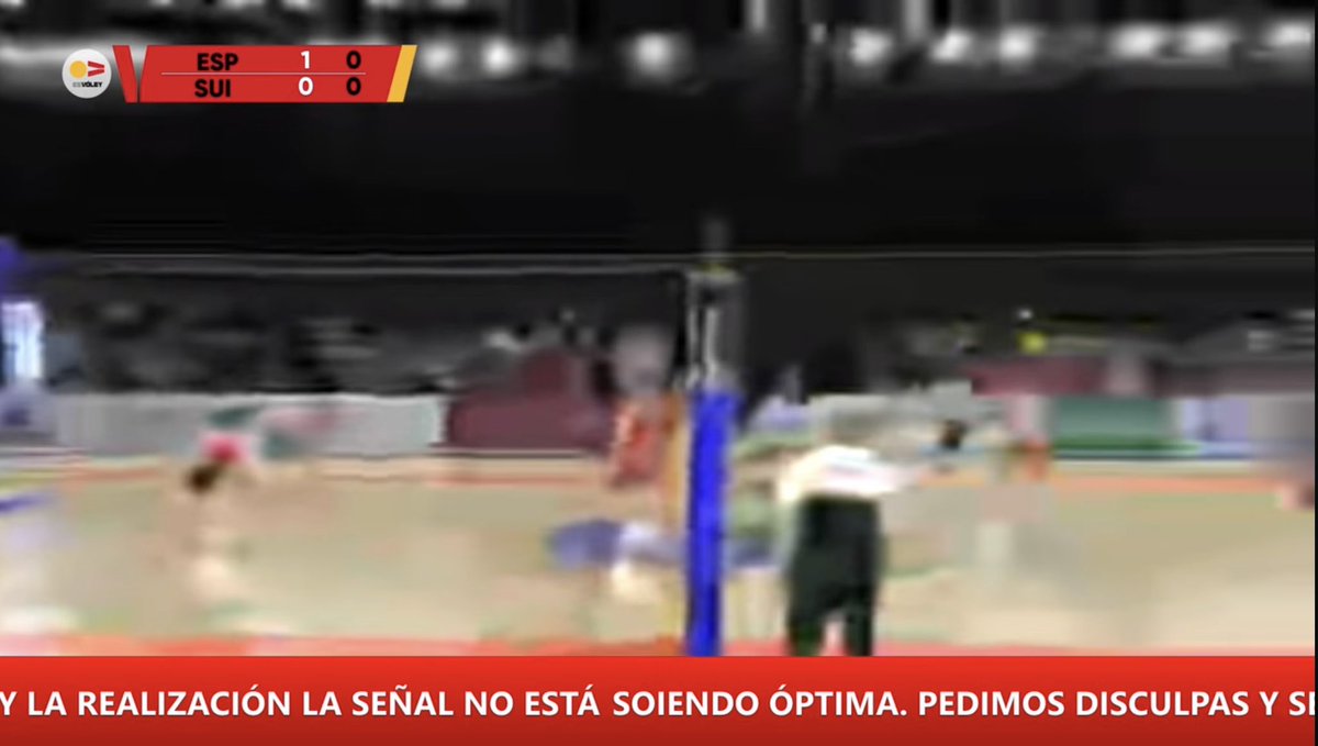 azotitovoley's tweet photo. Pues una mas de la @RFEVB .
Menuda mierda de retransmisión.
Y siendo la imagen del voley español ¿no se podría haber probado que todo esta bien antes?.
Excusa de camino https://t.co/OEfhVIo3x7