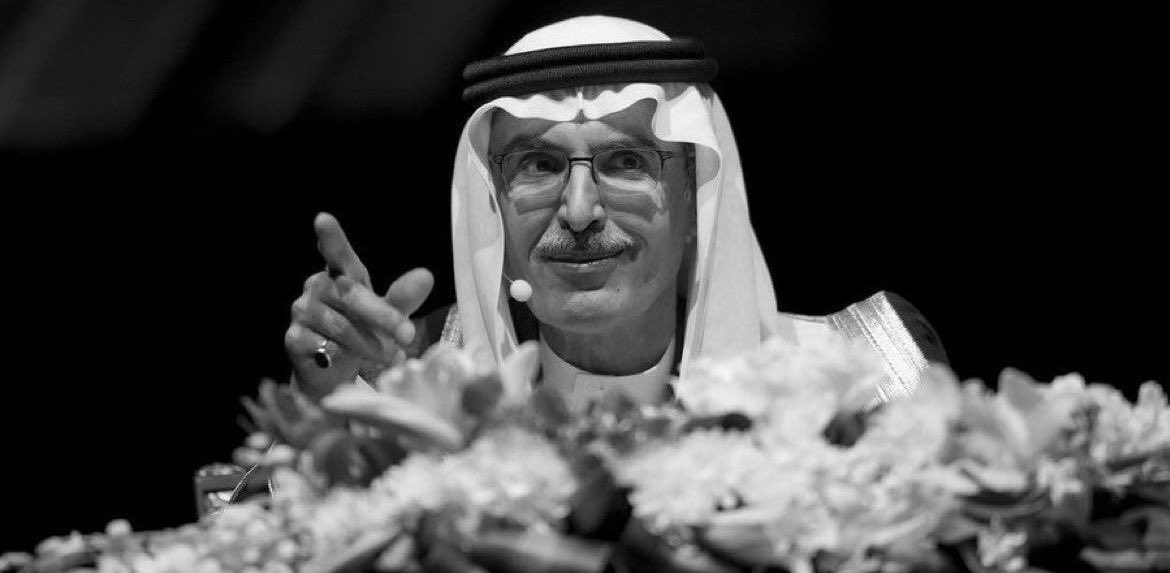 v80r_1's tweet photo. ماني أحبـك ..  لأجل تمـلا فراغي
    فرغت لك قلبي عشان تملاه https://t.co/pVaKrL2020