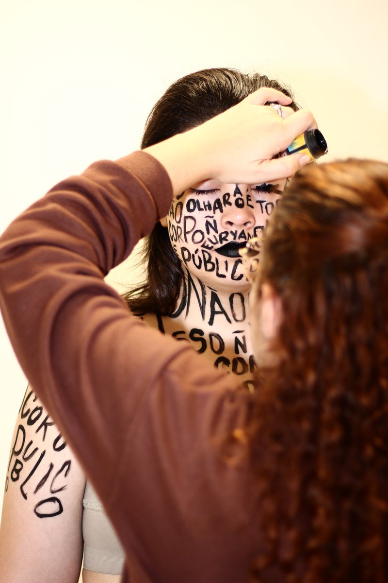 studyanv's tweet photo. não binários legais fazem fotografia 📷 https://t.co/CyU2v3DoZQ