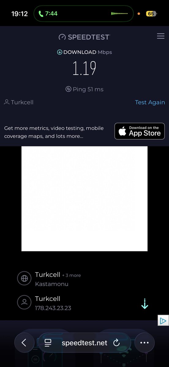 ozannakkoc's tweet photo. @Turkcell iki kez müşteri hizmetleriniz ile görüştüm. Telefonun ağ ayarlarını sildim. E-sim i kaldırdım fakat yinede hız sonuçları ekteki fotoğrafta. https://t.co/zsnBu36LgE