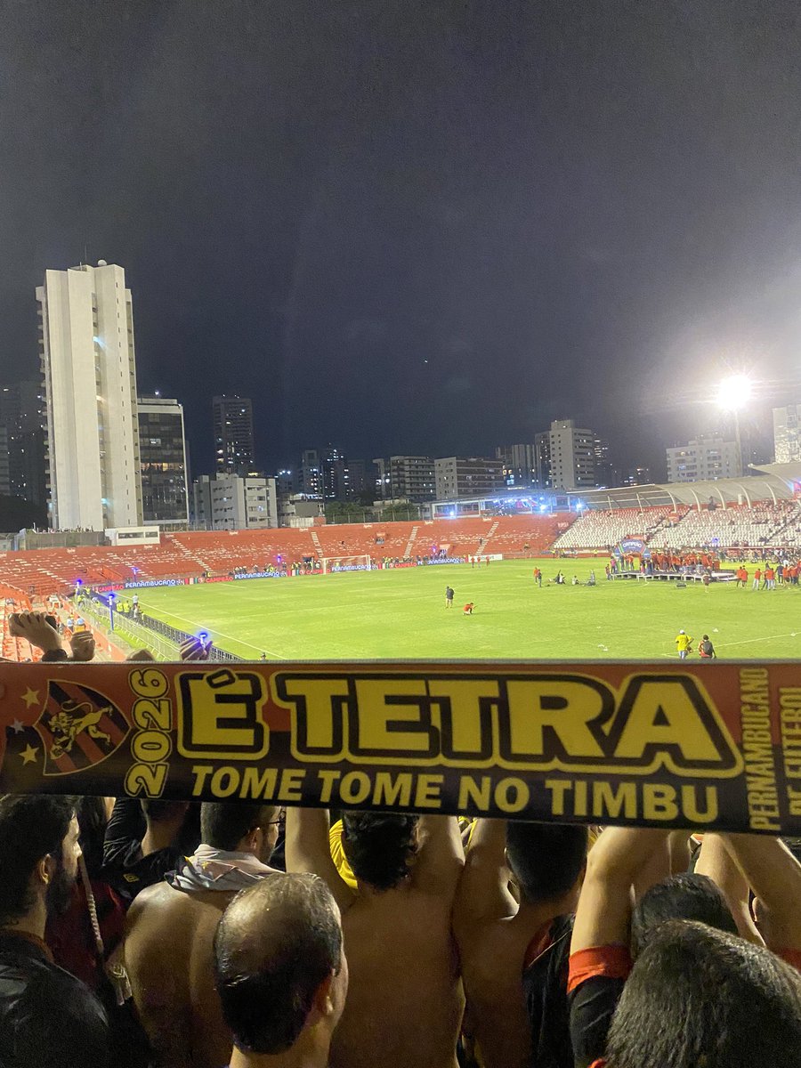 JBenicio1905's tweet photo. @erlon1901 @BielCNC1901 eh pra apanhar e ficar caladinho https://t.co/DHQz6WgbCU