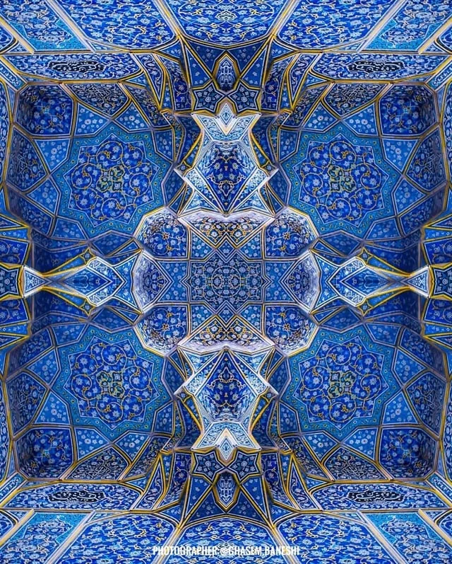 awkwardgoogle's tweet photo. The impossibly intricate symmetry of this mosque ceiling.

Shah Mosque in Isfahan, Iran https://t.co/AXaaUn3Hxs