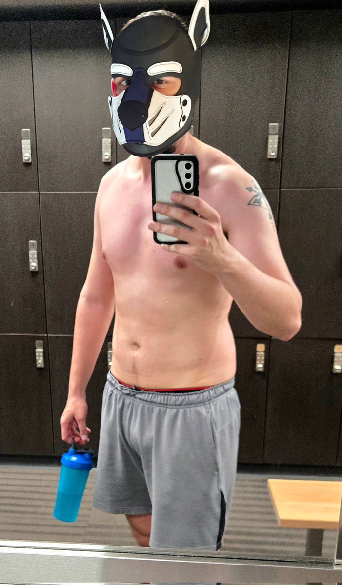 echotmwolf's tweet photo. For this thursday I want to celebrate my year at the gym.  One of the big changes in the last year was committing and just showing up even on the days I didn’t want to. Its wild how much can change in a year. May 2025 vs. May 2026

#pupplay #gay #furry #musclepup #thirstythursday https://t.co/0TY2yhxuJZ