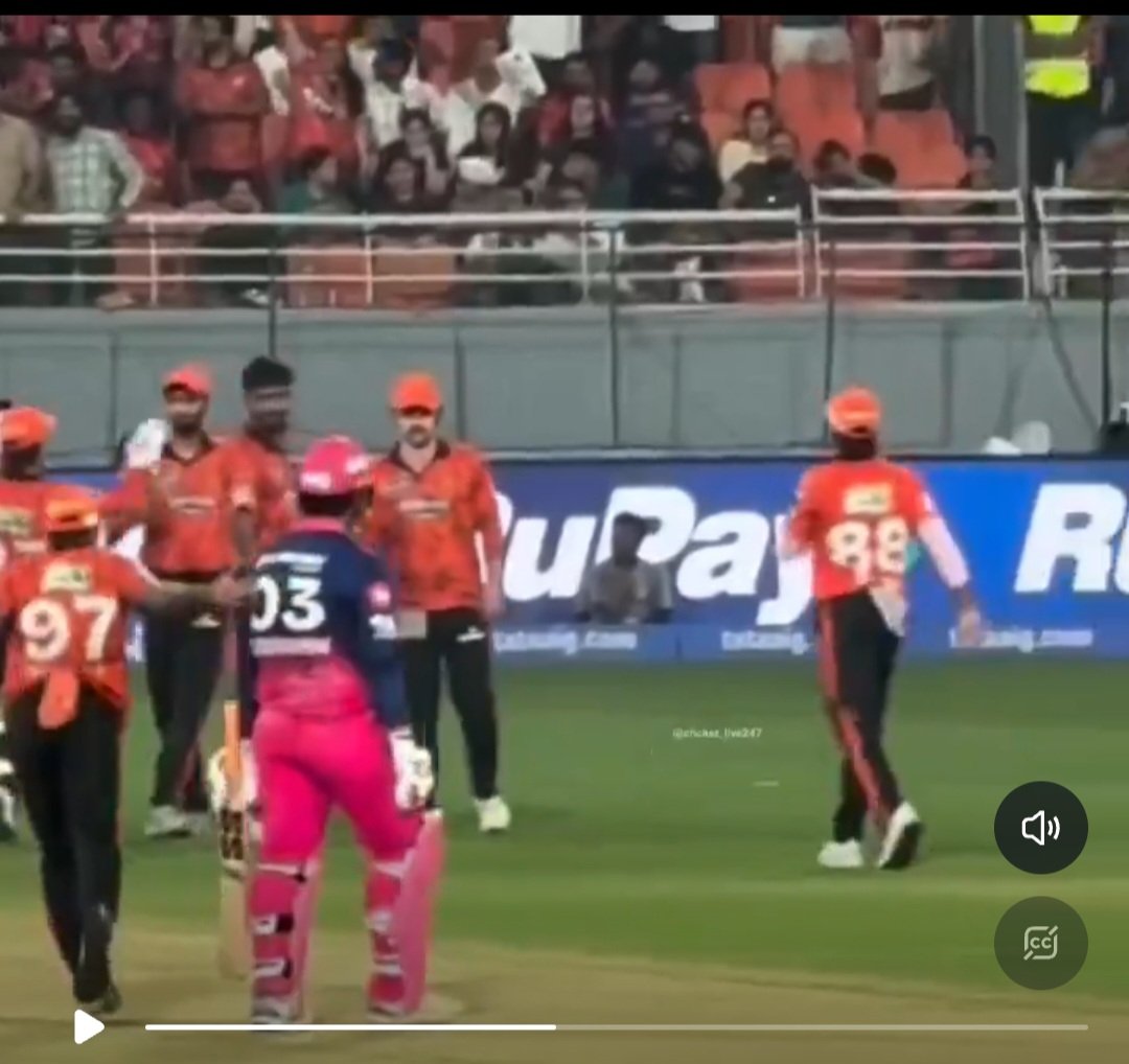 RAJDEEP2971437's tweet photo. Vaibhav Suryavanshi's yesterday's scorecard can be seen in this picture 97 runs, just 3 short of his 100🙌
#Suryavanshi https://t.co/GgeVq4La6H