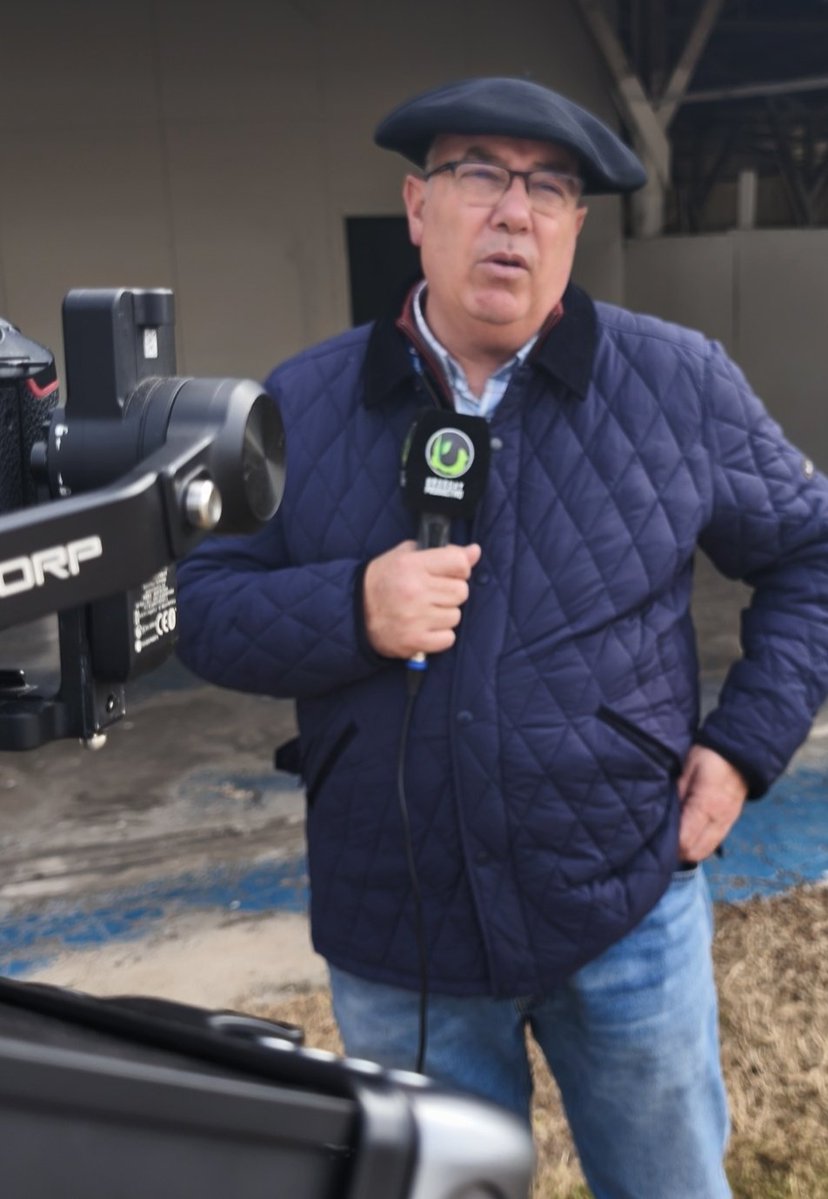 uruguaypro's tweet photo. "SIMPOSIO INTERNACIONAL DE GARRAPATA"
Jorge Andrés Rodríguez:
"los tientos no pueden salir del mismo cuero, tenemos que repartir esto entre todos"
@federacionrural 
@RuralSoriano 
@MGAPUruguay https://t.co/GZybXKhJO9