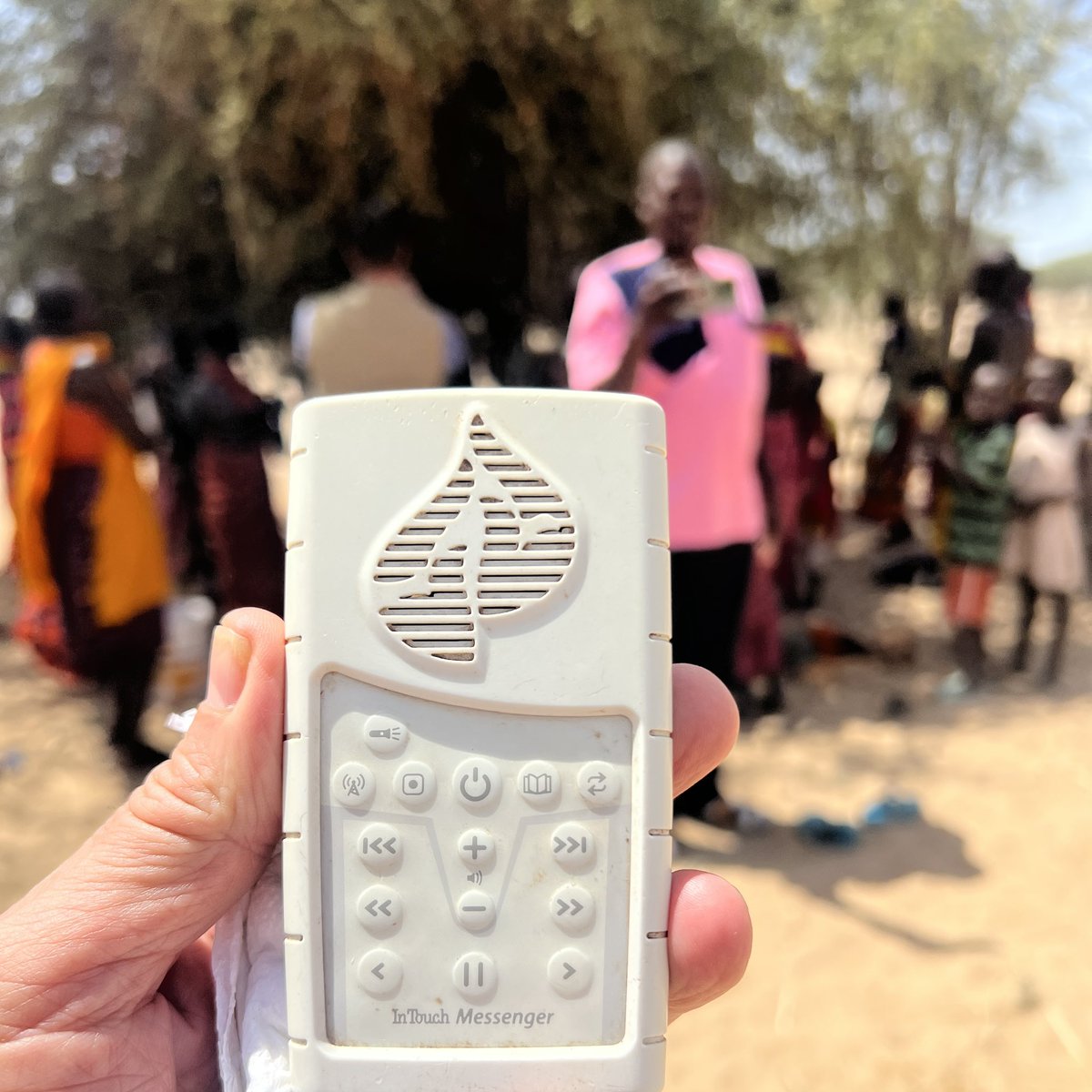 MegaVoiceZA's tweet photo. This amazing woman can recite the whole book of Matthew. Let us all be inspired to do the same.

She used an audio Bible by listening repeatedly to the Word of God

https://t.co/UACNTku8Gj

#Megavoice #intouchministries  #ruralbible #turkana #solarbible https://t.co/vr2eB7wj8C