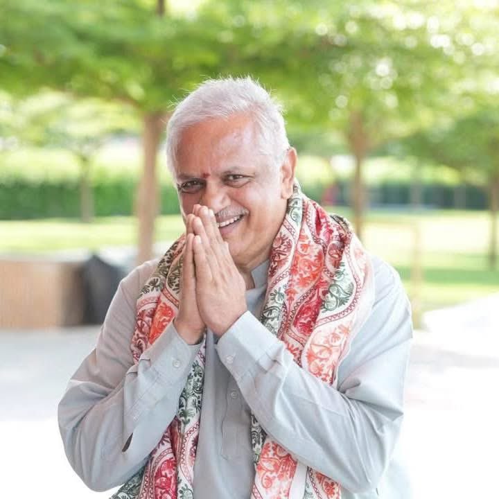 rohitTeamBJP's tweet photo. करोड़ों कार्यकर्ताओं के ऊर्जा और प्रेरणा के स्रोत 💕

@blsanthosh जी 🙏🙏 https://t.co/5ZYdinK9jE