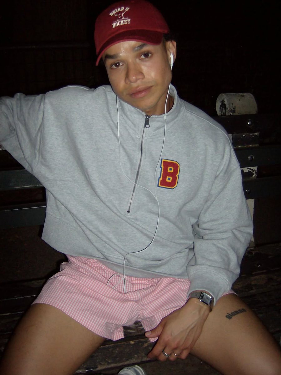 briardiarybr's tweet photo. 📸 | DEXTER 🫶🏻
"Off Campus e After Hours no meu @americaneagle #AEPartner”
• @/milesgutierrezriley • IG Feed https://t.co/5dCbjbGXUq