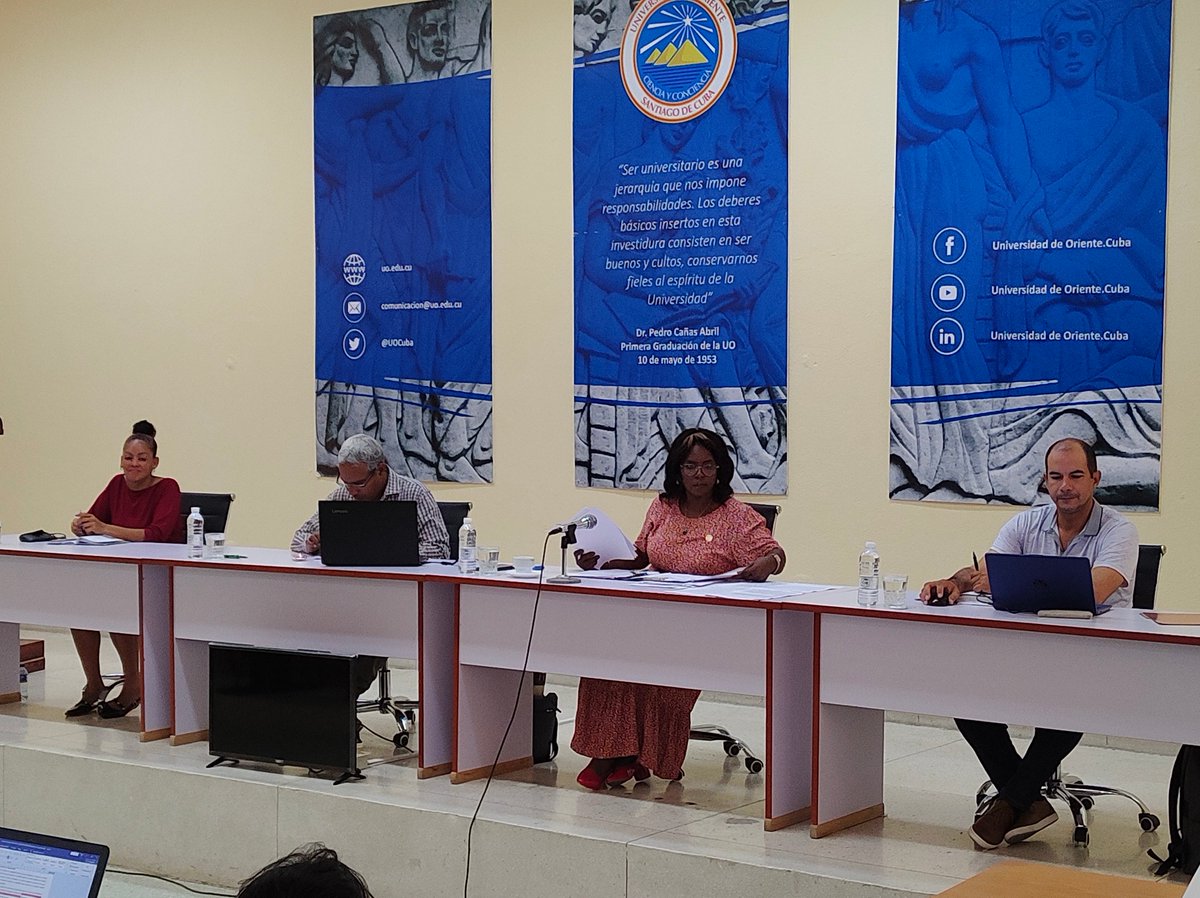 UOCuba's tweet photo. 👉 Sesionó en la jornada de ayer en la Universidad de Oriente. Cuba el consejo de dirección ordinario correspondiente al mes de mayo. Sobre los temas fundamentales a debate, vea https://t.co/LKc4Kfbaba https://t.co/Mjkp8agNXX