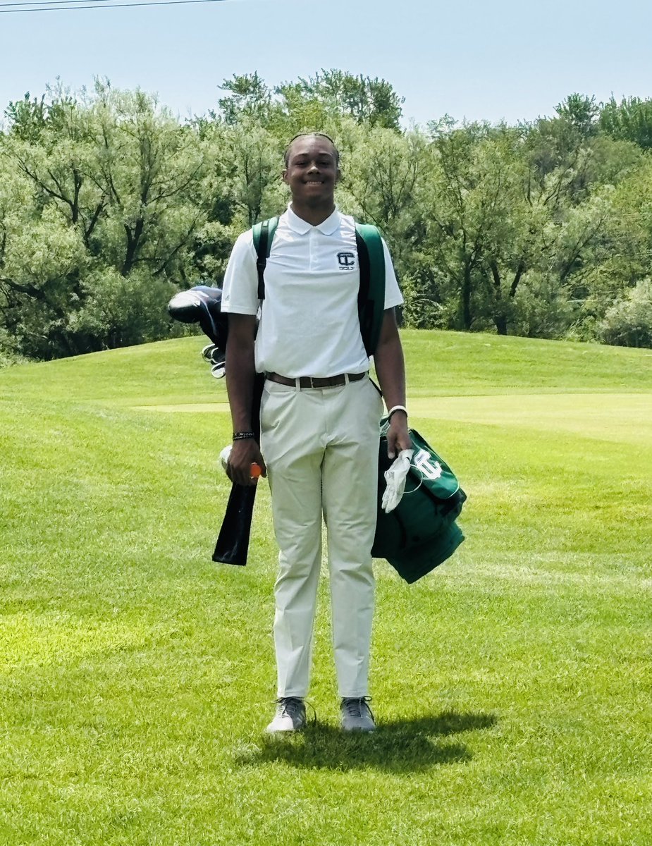 donaldtabronII's tweet photo. Regional Championship golf tournament yesterday, didn’t win but played well.  As my sophomore year comes to an end, I’m a 2x State Finalist in Football, 1x Regional Champ in Track and now Regional qualifier in golf.  #DonDotta🎯 https://t.co/fulMHZgHK2