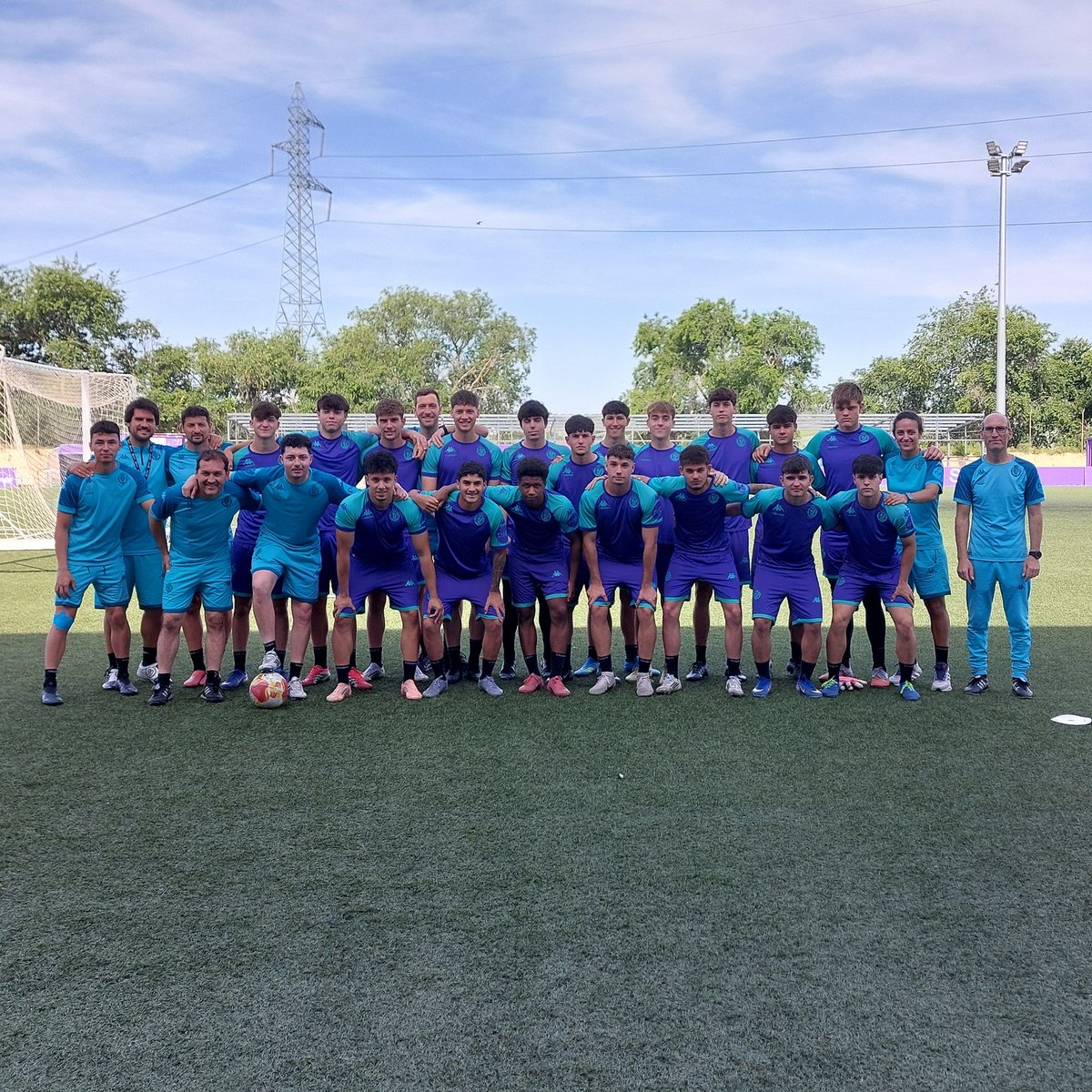 RVcantera's tweet photo. Cierre de temporada del #RVJuvenilA 💜 https://t.co/uQba2MTijh