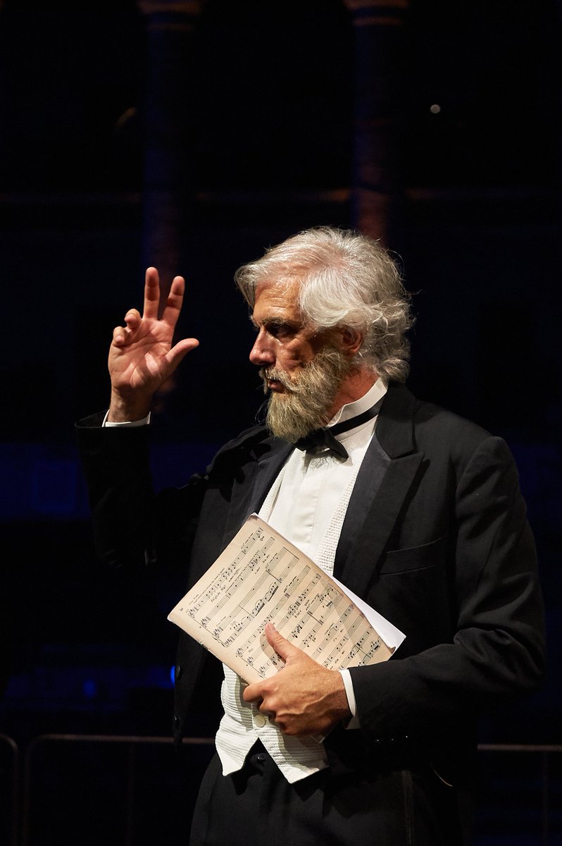 OperaRoma's tweet photo. Un viaggio nell’opera e nel pensiero di Verdi con Massimiliano Finazzer Flory: il 29 maggio va in scena al Teatro Nazionale "VERDI LEGGE VERDI", un ritratto intimo e sfaccettato del genio di Busseto accompagnato alcune celebri pagine del suo repertorio
 
https://t.co/7U3CGYH8R2 https://t.co/53ZZFOTfWU