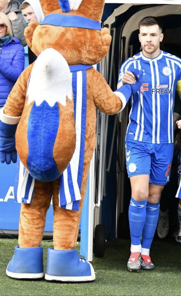 ConkerCaptain's tweet photo. @KilmarnockFC Thank you for everything during your 5 years at the Club. From one captain to another💙🤝🫡🐿️ https://t.co/GblwLFsjXx