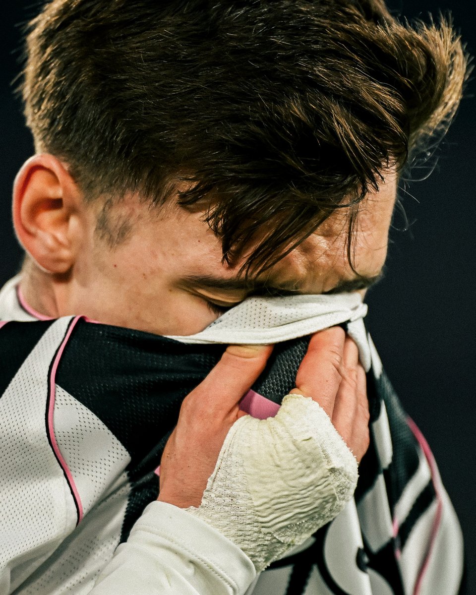 JuventusFC tweet media