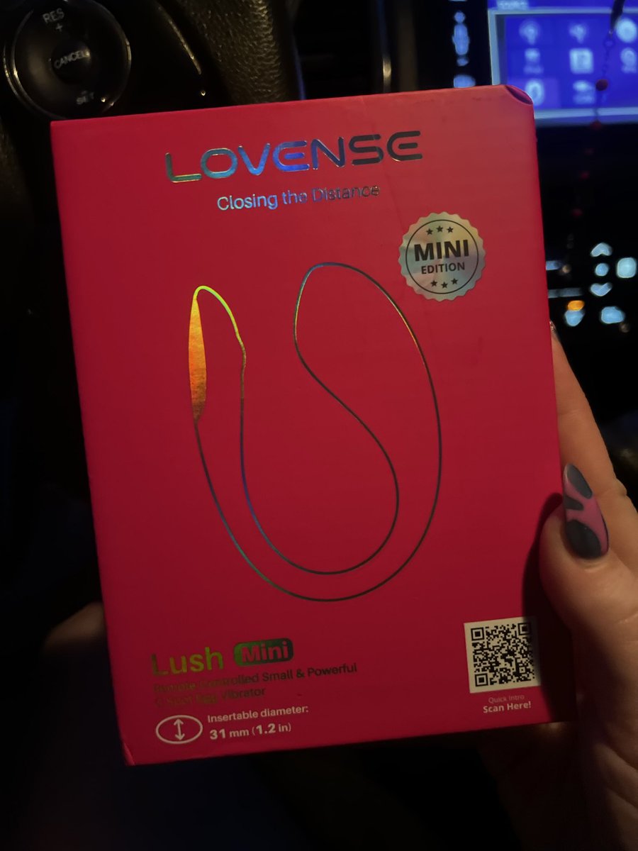 SucYouBest's tweet photo. When your sugar daddy gives you $200, and you buy your first @Lovense toy 🥵 But then he gives you another $160 to pay for the toy 💦 #MoneyFlow #Lovense #SugarBaby #PayMePig #SexWork https://t.co/M8uKcy3gyV