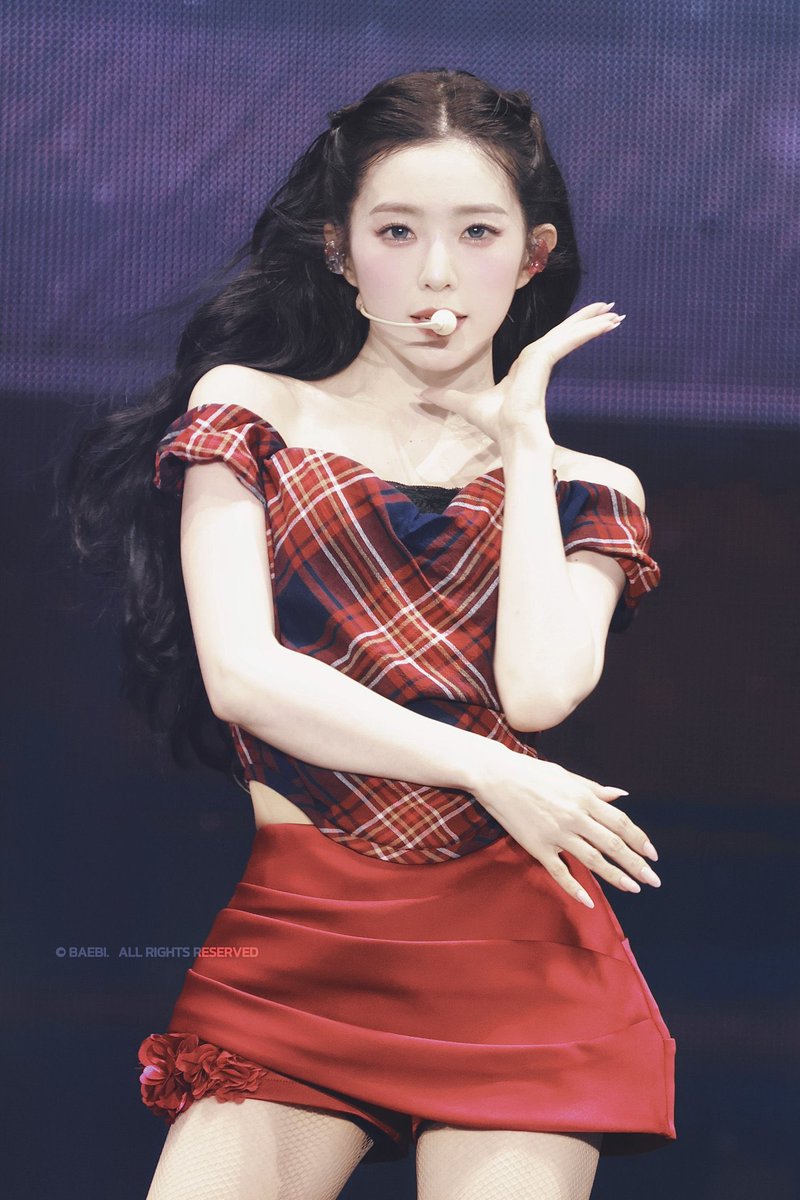 ireneverfail's tweet photo. 아이린 너란 여자
꼭 눈동자색알아보는 사람만나길 https://t.co/n5SwMmHqPJ
