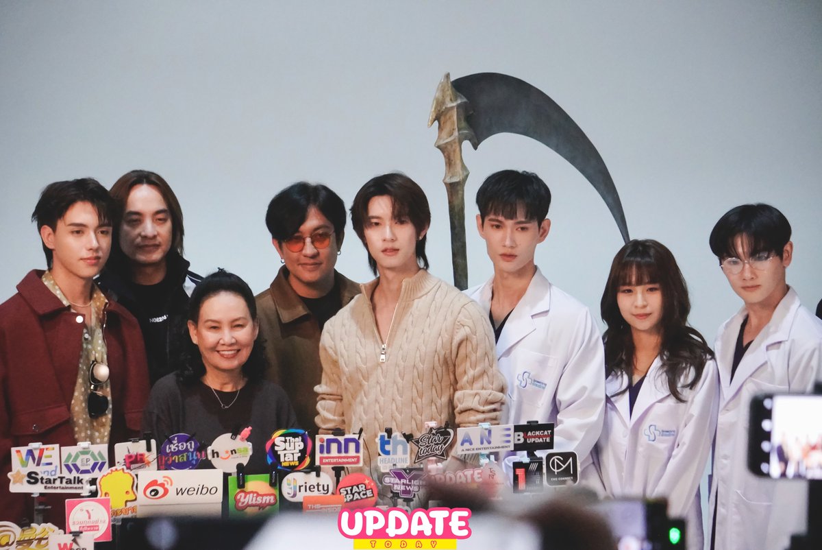 Update__today's tweet photo. บรรยากาศภายในงาน " Fittings THE GRIM LOVER (รักลืมตาย) " จาก CHANGE2561 ORIGINAL ✨

#TheGrimLoverFitting  
#ppoohkt #pavelphoom 
#PoohPavel #พูห์พาเวล
#PanBhumintr #rainissada_k 
#Narathepnupa #นาราเทพนุภา
#igerzz #tigertanawat 
#Aonn_k #LeeAsre 
#Giftsirinart #PingOrbnithi 
#รักลืมตาย #TheGrimLover 
#UPDATETODAY #ข่าวบันเทิง