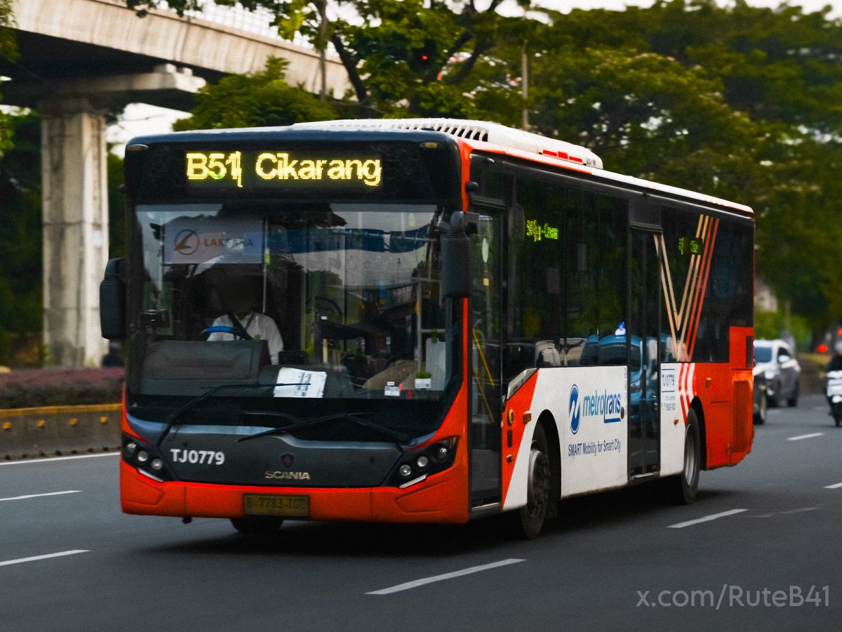 B41 | Vida Bekasi - Cawang Sentral tweet media