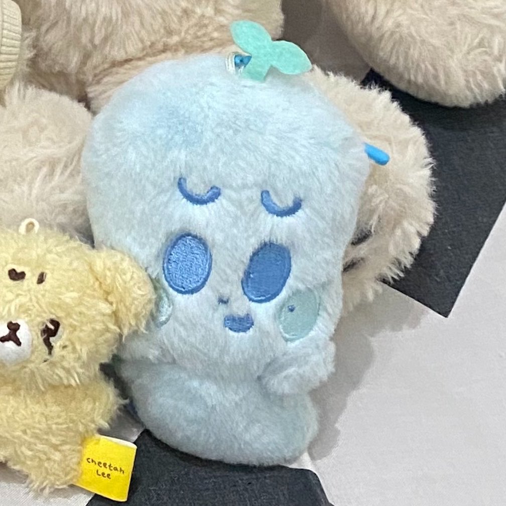imkarchive's tweet photo. want to sell #wts #wto 

⭐️ magdoll boohongie 255k (no tag bulet, set with pc, good condi, bisa langsung co)
⭐️ kkyuping small sitting plush 495k udh dp 250k (sealed, set with pc, otw ina)

tags. wts wto doll mark lee boohongie nct dream doll dreamiez line friends jaemin https://t.co/Lt6lj2wBOi