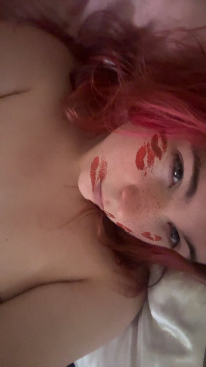 buggiestwit's tweet photo. hehe good morning gooners #tgirl #trans #transwomen #selling #sellingcontent #paypig https://t.co/jzfziaqk1Z