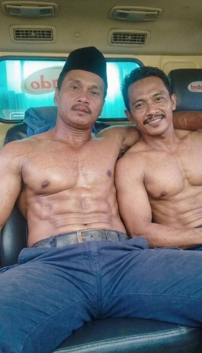 MuscleLover007's tweet photo. https://t.co/UCc512j3UF