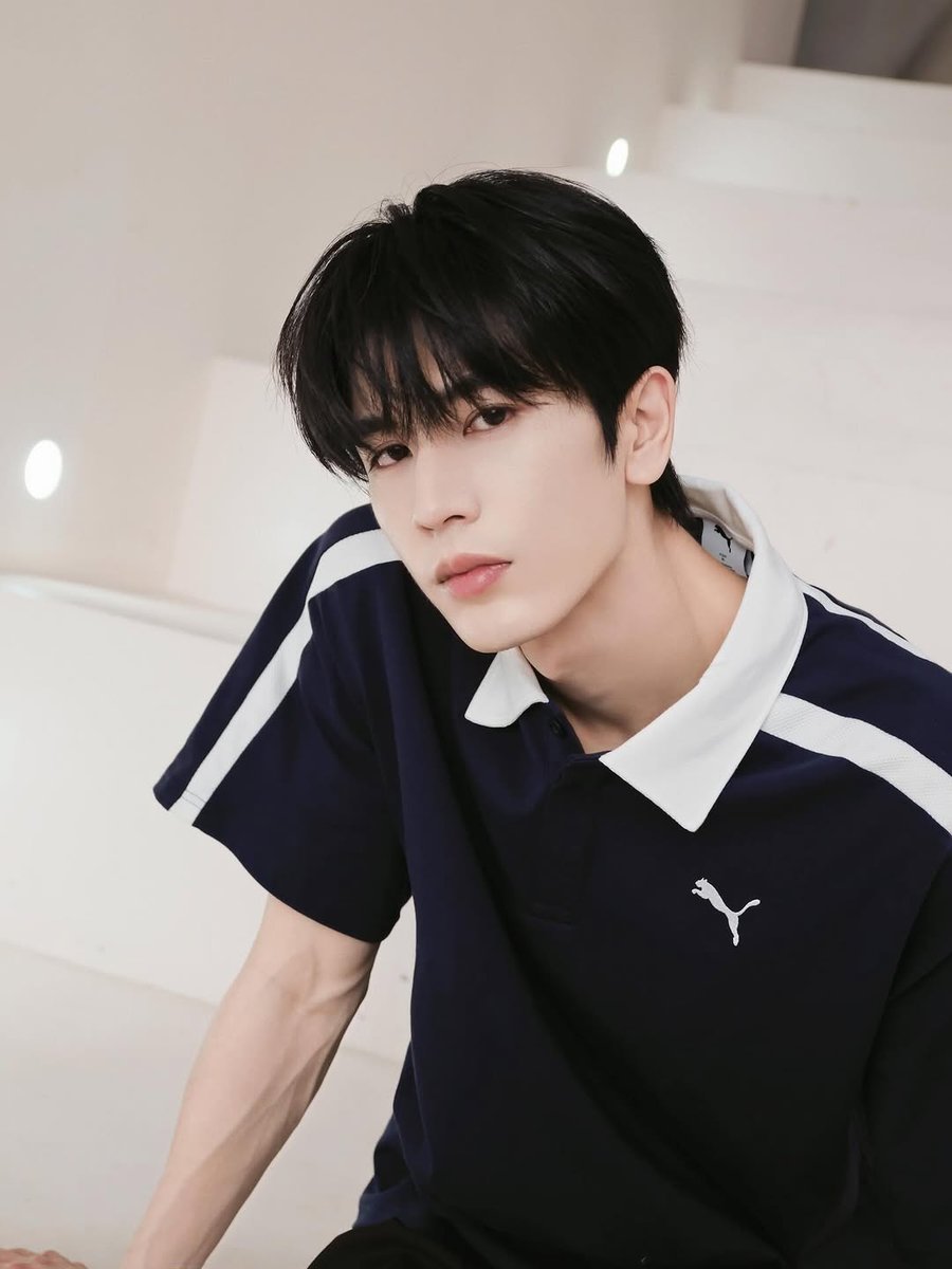 everydayzlh's tweet photo. •052826• zhang linghe instagram update 🚀

"Hi~"

#zhanglinghe https://t.co/YYSFj7Wgym