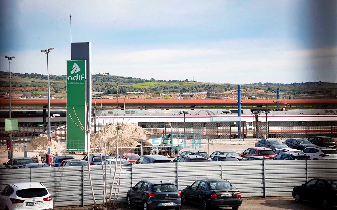Enclmdiario's tweet photo. Transportes insiste en que el AVE Madrid-Extremadura pasará por #Toledo: “No hay ninguna duda”

https://t.co/UKAdfcVpiw https://t.co/D1BLAfdSj9