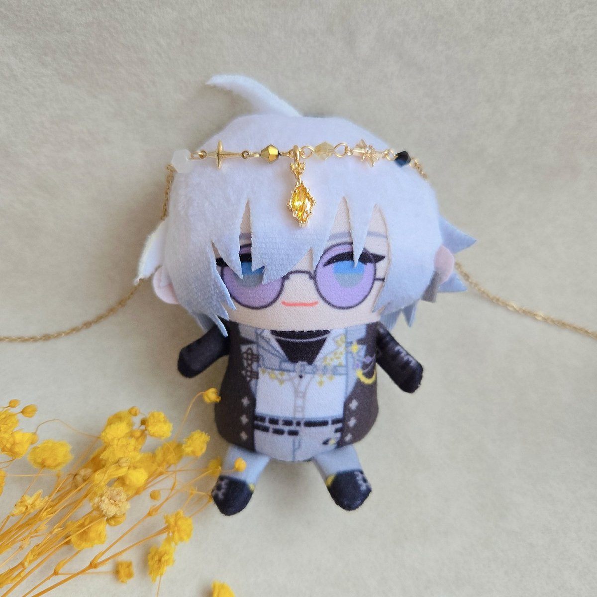 y888handmade's tweet photo. 今天試試看把項鍊戴在頭上
意外變成新娘的感覺 😆 https://t.co/SCvCtN4mRi