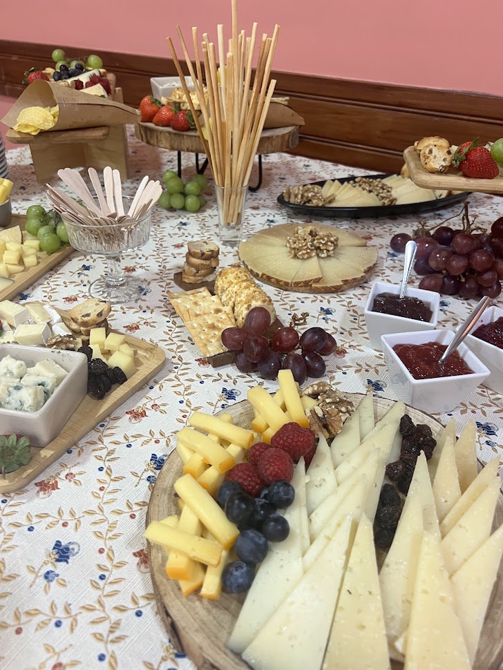 HotelPinomar's tweet photo. Cada evento tiene su esencia ✨
En Hotel Pinomar nos encanta personalizar cada celebración y cuidar cada detalle para que todo salga especial 💛 https://t.co/xavLYwCbiw