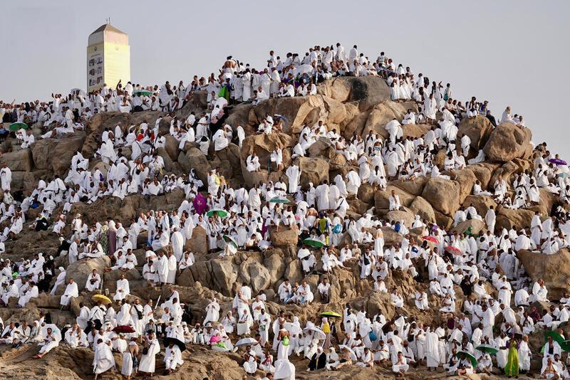 selected_images's tweet photo. May 26, 2026. (Credit Image: © Saudi Press Agency/APA Imag - Image available at https://t.co/aWkfZQBH7R for RM license.

#selectedimagescom #bestpicoftheday #pictureoftheday #dailynews #mecca #saudiarabia #religion #pilgrimage #hajj #mountainofmercy #plainofarafat https://t.co/wGiWVzsL5P