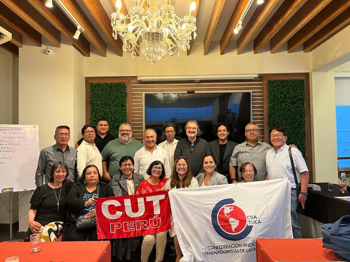 ituc's tweet photo. 🇵🇪✊ From next week’s presidential election runoff to the fight for rights for all #PlatformWorkers, ITUC affiliates @catpperu and @cutperu are mobilising in the #FightForDemocracy! 🗳️🚴📱

This month, ITUC and @CSA_TUCA  joined CATP and CUT on the ground to strengthen organising and solidarity. Together, each confederation is developing action plans to win an ILO Convention and Recommendation on platform work in Geneva, secure ratification at home, and organise workers across every platform and sector in #Peru. 🤝🔥

While the far-right and tech billionaires work together to weaken democracy and workers’ rights, the global trade union movement is uniting to expand democracy and deliver rights for all workers. ✊🌍⚖️