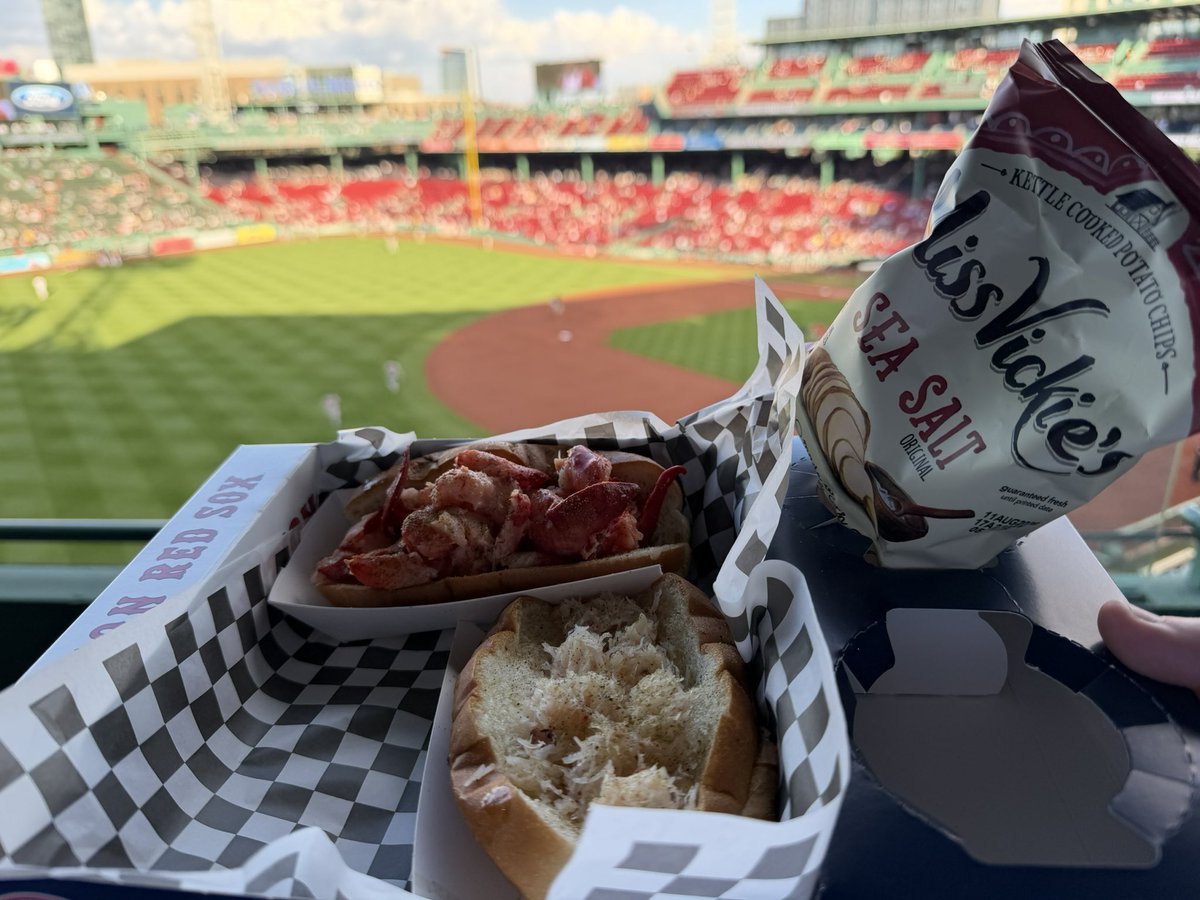 RsThrive's tweet photo. Lobster and crab rolls at Fenway last night was great. https://t.co/7ReURKQBCP