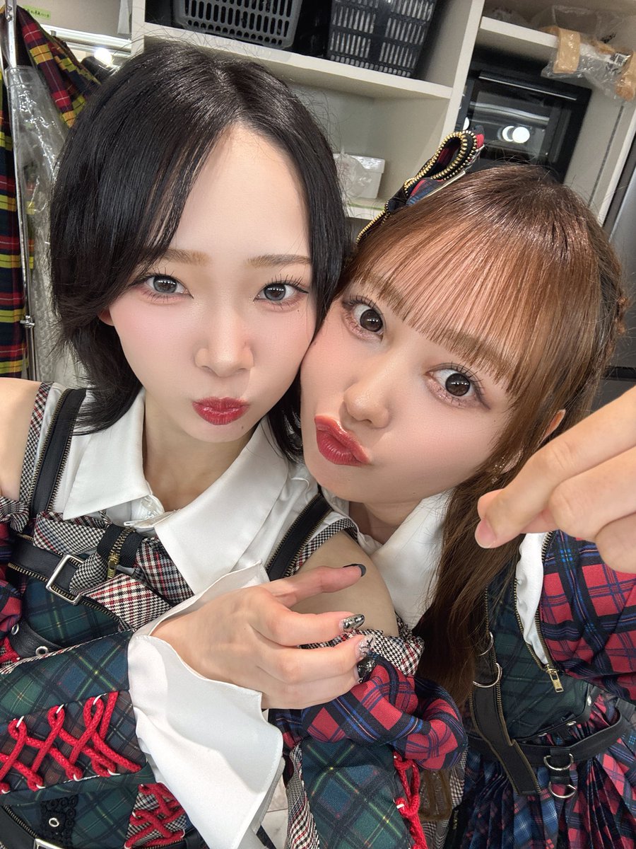 kohina_narita's tweet photo. ここからだ公演ありがとうございました！！
久しぶりのポジションでドキドキした🤩
こっちの私も好きでいてねーー！！

今日はカイリとおそろの髪型しました︎^_^

緞帳センター久々すぎてめっちゃ緊張した🫥 https://t.co/a9p3bWgGmZ
