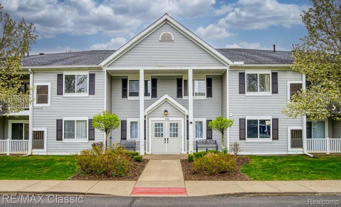 CrystalHalley99's tweet photo. New price alert! Look at this grand listing in Novi now available at a reduced rate.
- Crystal Halley #148995 with RE/MAX Classic
- Contact me at 248.568.0038 https://t.co/WNpLn6N5bA