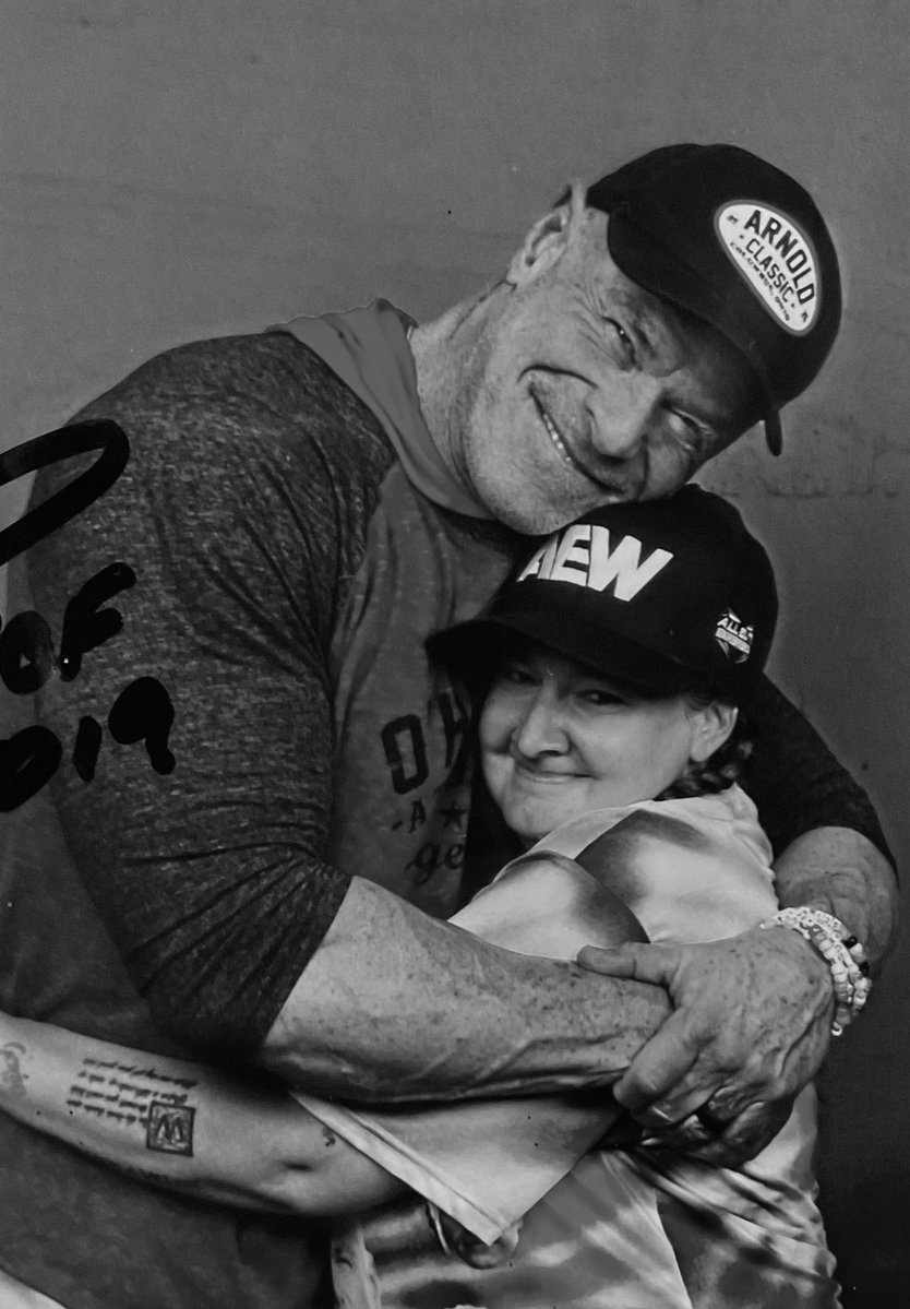 toribinky's tweet photo. @ftlowrestling Sometimes it’s more than meeting your hero - it’s saving lives, keeping families together &amp; healing people in a way you never knew you could. 
On the verge of taking my own life after years of trauma, loss, pain; the words &amp; kindness of 1 man gave me hope n fight to survive https://t.co/6JiFSkOTOJ
