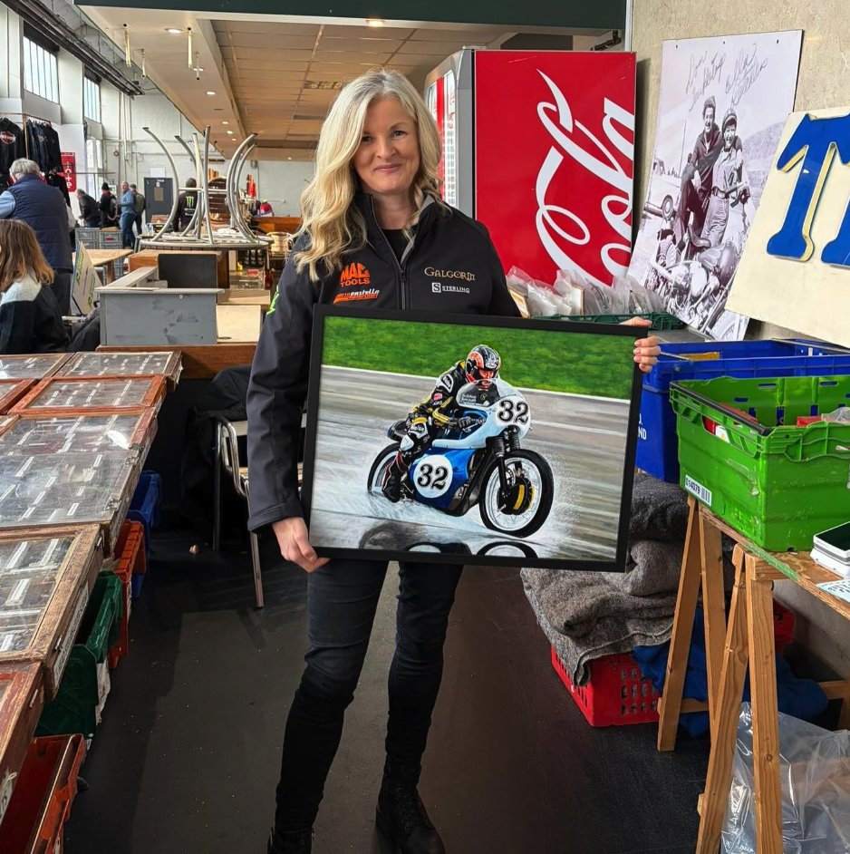classicbikeshow's tweet photo. Our thoughts are with Maria Costello Racing , currently in a 'serious but stable' condition following a sidecar incident at the Isle of Man TT 🫶 Also thinking of her sidecar partner Shaun Parker, also injured.

A speedy recovery to you both! https://t.co/3IIJb3wjc5