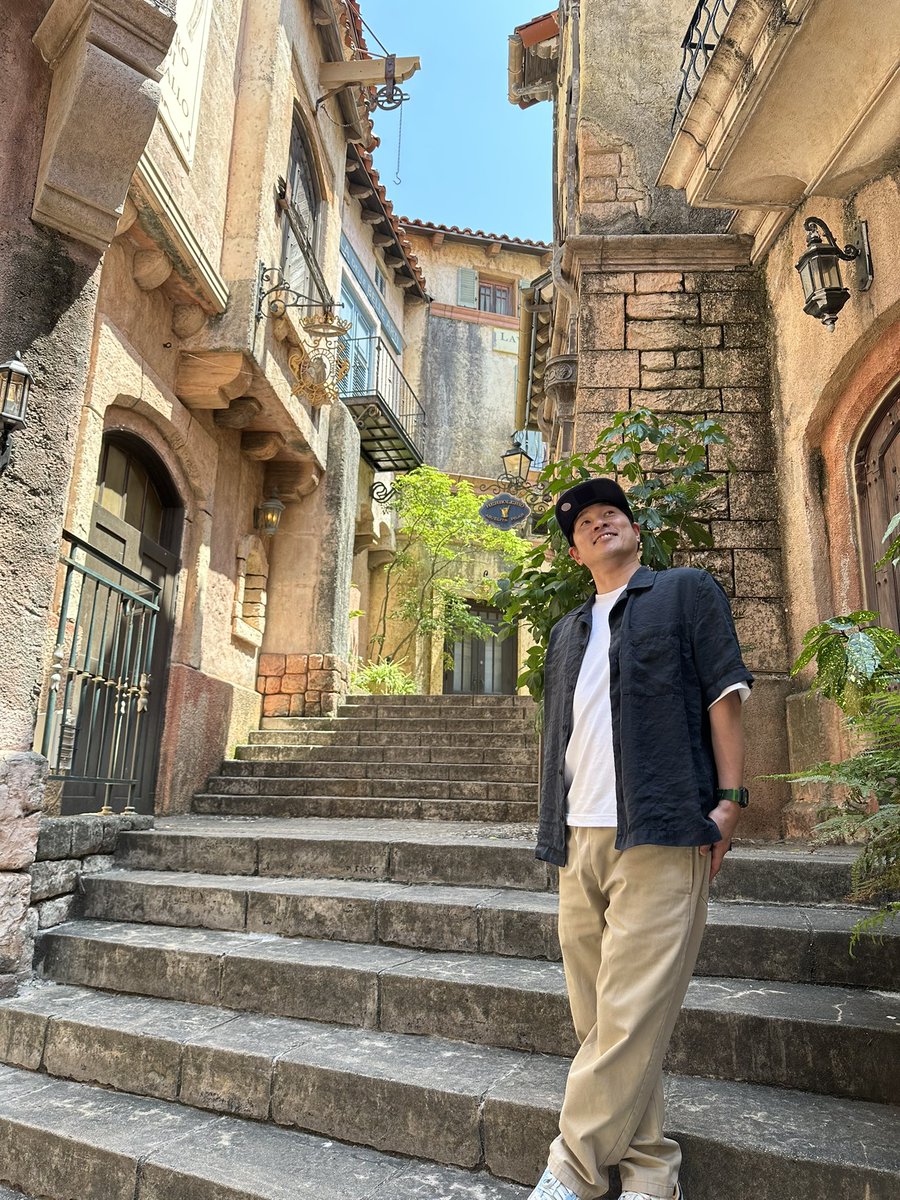 lisnap_doi's tweet photo. おいしい海鮮食べたり
インフルエンサーっぽい写真撮ってみたり
楽しかった〜！

#和歌山マリーナシティ #ポルトヨーロッパ #黒潮市場 #海 https://t.co/a6dWWWHJtP