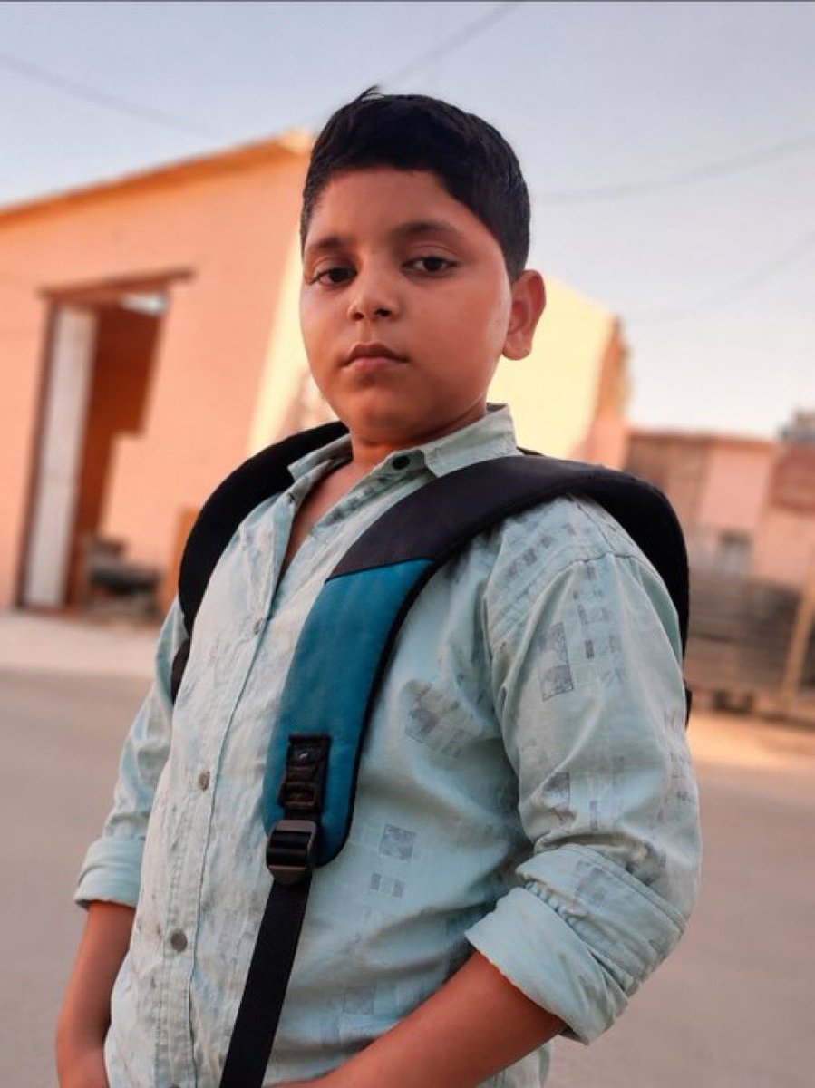 rishav_skr's tweet photo. Acid in Eyes 
Tongue cut 
Nails took out 
Private Part Cut 
He was Just a 14 -15 Year boy what has happened to humanity 
Ab nahi banegi video @TheDeshBhakt @dhruv_rathee @jist_news @sundaysarthak #justiceforgopalsharma https://t.co/e5QbncoEmJ