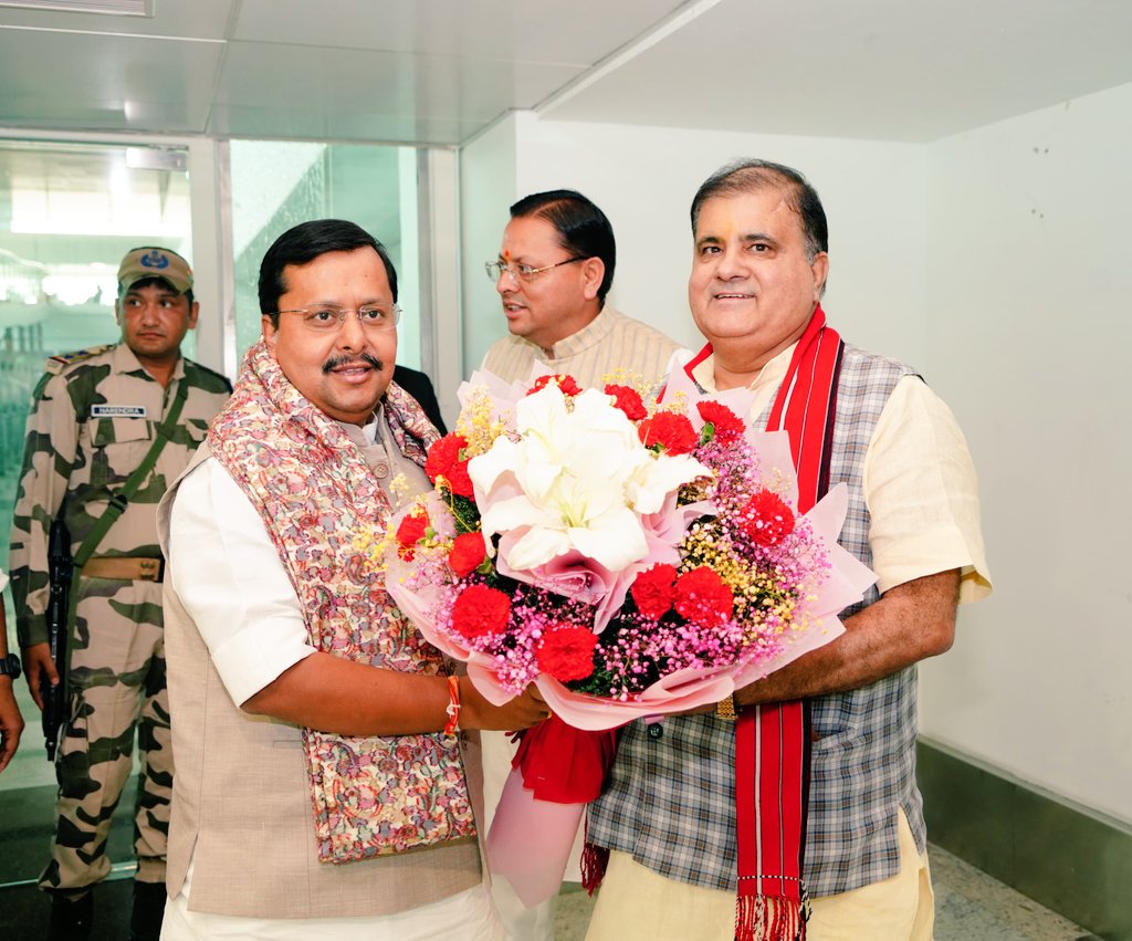 NitinNabin's tweet photo. देवभूमि उत्तराखंड आगमन पर मुख्यमंत्री श्री @pushkardhami जी एवं प्रदेश अध्यक्ष श्री @mahendrabhatbjp जी के नेतृत्व में पार्टी पदाधिकारियों एवं देवतुल्य कार्यकर्ताओं द्वारा किए गए स्वागत के लिए हृदय से आभार।

@BJP4UK https://t.co/jOpPndffQs