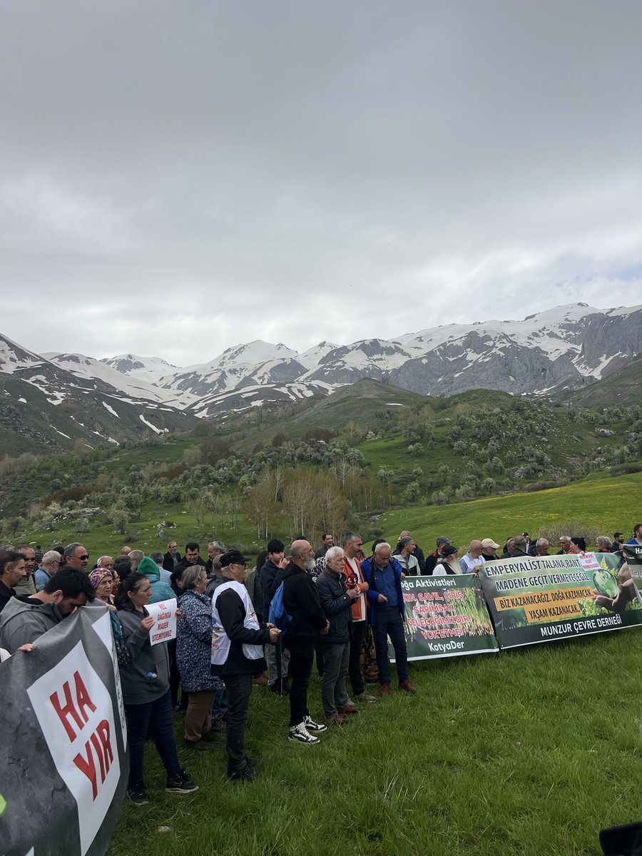 pulumurluler's tweet photo. 28 Haziran günü (bugün) Dersim/Pülümür Gurik/Karagöz köyünde madenlere karşı basın açıklaması gerçekleştirildi. https://t.co/86sKd0BbrA