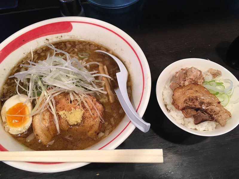 hondawonga's tweet photo. 本が読みたいけど！！！！仕事とと！！！！資格勉強と！！！！すべてやめたい！！！ https://t.co/KgtaFg9rCq
