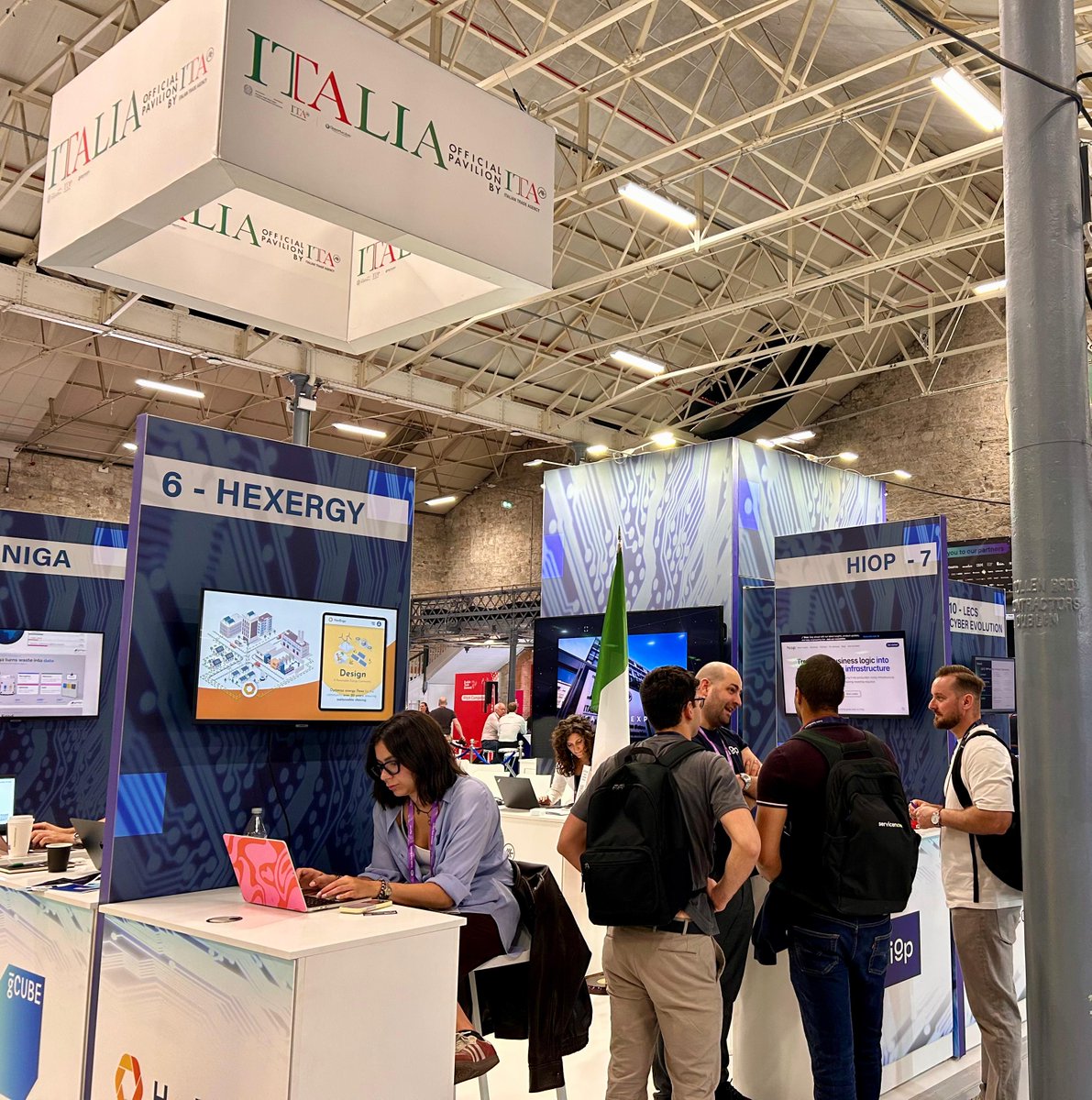 ITALondon_'s tweet photo. Yesterday the ITA Pavillion at the Dublin Tech Summit was officially inaugurated in Dublin with 14 startups and SMEs. The Ambassador of Italy met all the Italian Companies. We are looking forward to welcoming you also today!
#Innovation #ITA #DTS2026 #startupsupport https://t.co/uz52EWaodK