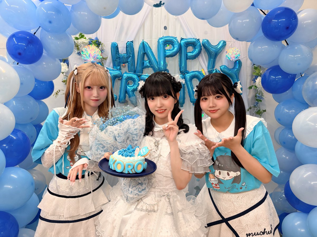 SHIRO_muchu's tweet photo. ˗ˋˏ 🩵 ˎˊ˗

#シロムチュ #46mchu

四六時中ムチュー
『涼音こころ生誕祭』
ありがとうございました🪽

=====

SETLIST🎧2026.05.28
M0. SE
M1. NEW ME TO BE
M2.スポットライト・シンドローム
M3.十中八九ポジティブ
M4.現役アイドルちゅ〜(cover)齊藤なぎさ(=LOVE)
M5.星
M6.青春スワンダイブ https://t.co/Ki8J82jKJa