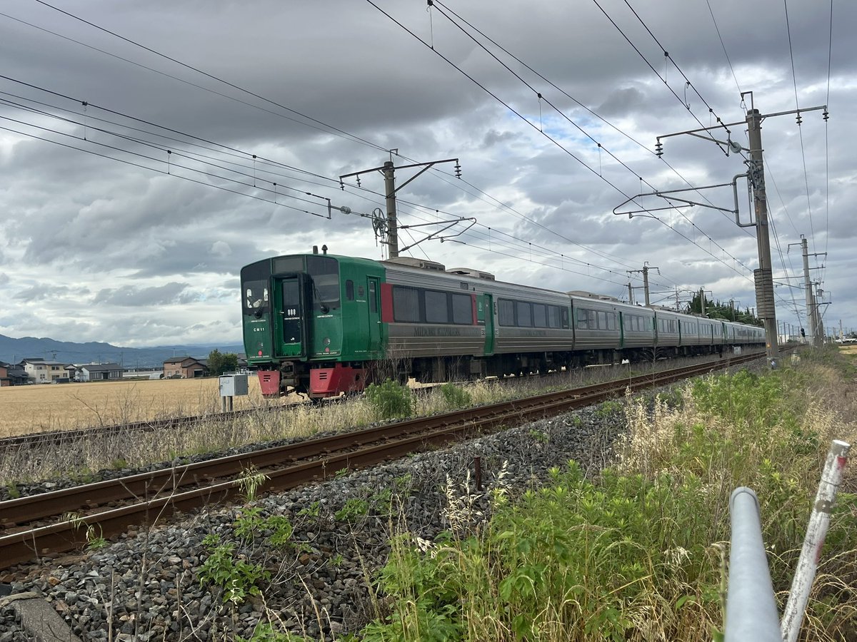 JcbRh7's tweet photo. 見れただけでも良きか！ https://t.co/YpygsM4vAB