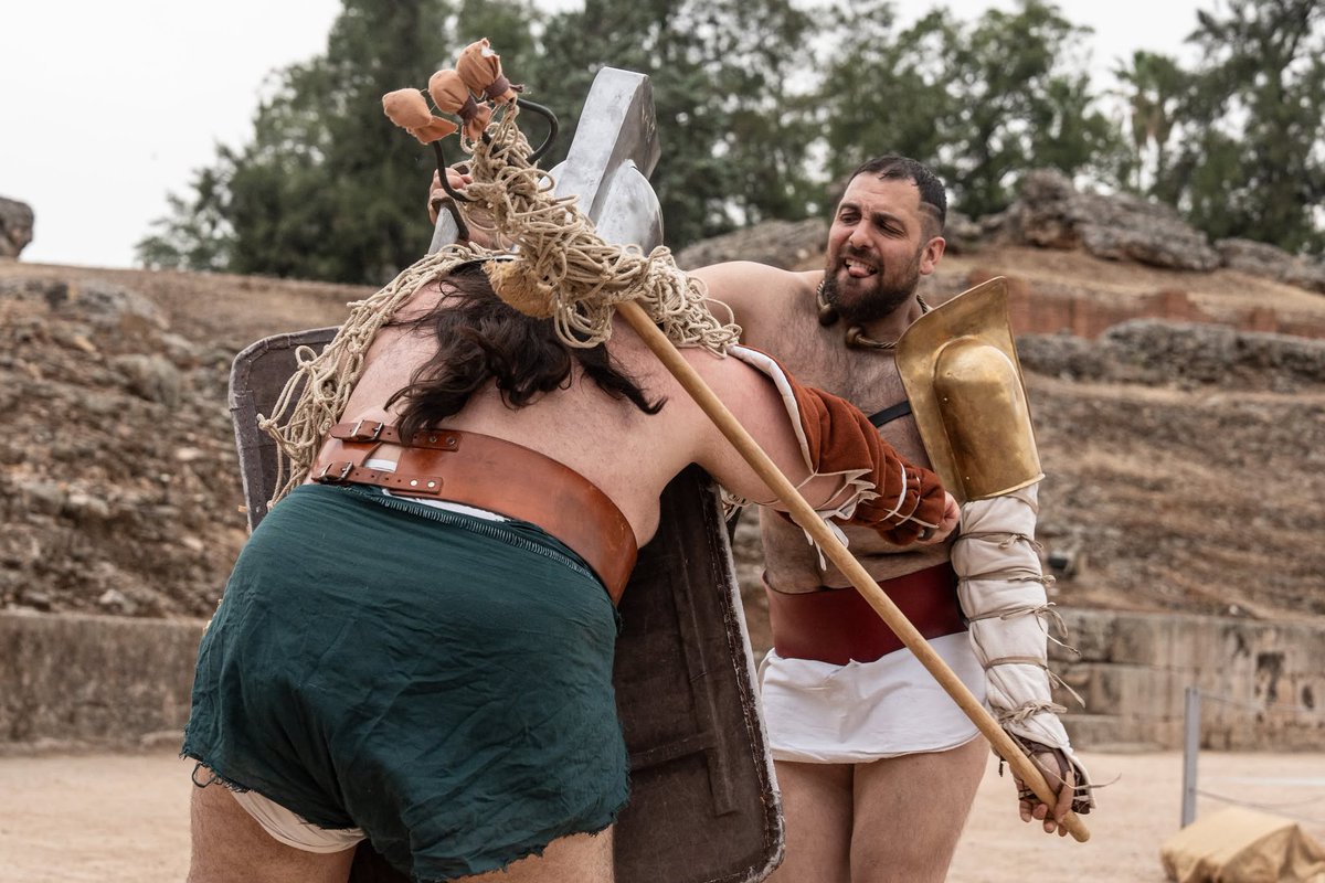 CINHDe's tweet photo. 🔱!Pugnate¡

#ludussalaria #gruporecreacionhistoricaubeda #certamennovelahistorica #certamennovelahistoricaubeda #gladiadores https://t.co/w1ApnUcYae