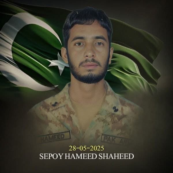 PakMilitary132's tweet photo. Freedom isn't Free - It Cost a Son a Day 💔🇵🇰

On night 28-29 May25, Trr attempted to attack a Security Forces CP in general area Shawal, NWZ

During intense fire exchange, Lt Daniyal who was leading his troops from front, fought gallantly &amp; embraced Shahadat along with his 3men https://t.co/i4gKK56ori