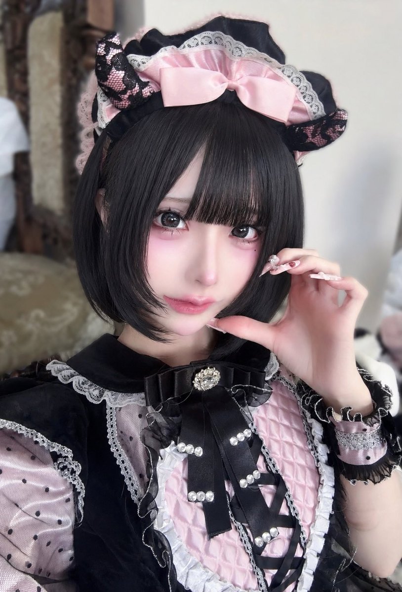 Vqiry_'s tweet photo. マジでッ🖤💢　顔甘しゅぎッ🖤💢
甘ぁ〜い顔マンコで金玉誘惑してくんな🖤💢💢💢　そんな甘ぁ〜いトロ目で見られたら金玉キュンキュンすんだろッ🖤💢💢💢　金玉ガチ恋させんなッ🖤💢💢💢　しゅきッ🖤😍しゅきッ🖤😍　顔マンコでVRセックスﾔｯﾍﾞ🖤💢💢💢 https://t.co/lEoyZqcVhC