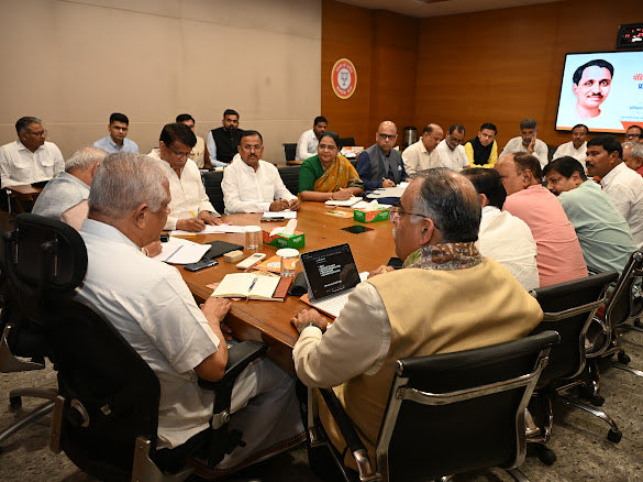 drrajdeeproy's tweet photo. Rastriya Prashikshan team’s review meeting held today at @BJP4India HQ, Delhi under the watchful eyes n guidance of @blsanthosh ji, @shivprakashbjp ji n @tarunchughbjp ji

@NitinNabin 
@DilipSaikia4Bjp 

@narendramodi 
@himantabiswa https://t.co/RYIlkpB3VZ