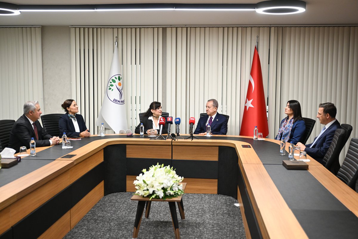 MHP tweet media