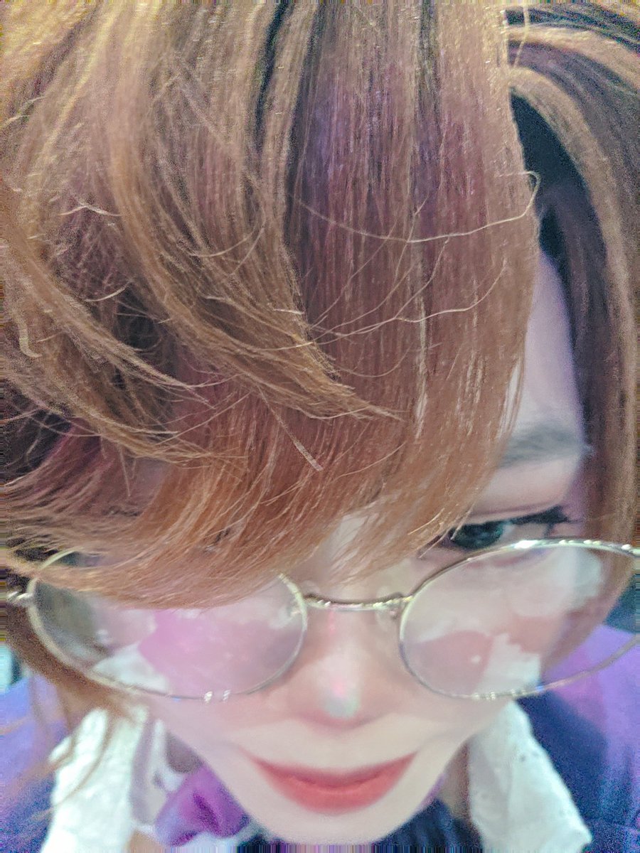 🌿👻북늑🍑여름휴코 tweet media